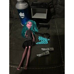 Monster high create a monster